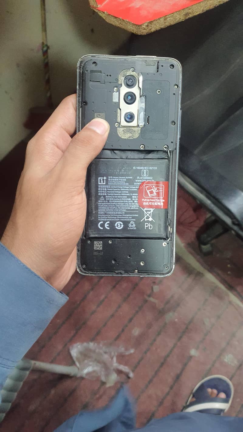 One Plus 7 Pro 3
