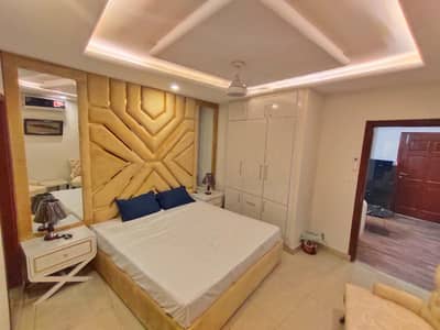 One bed for rent daily basis