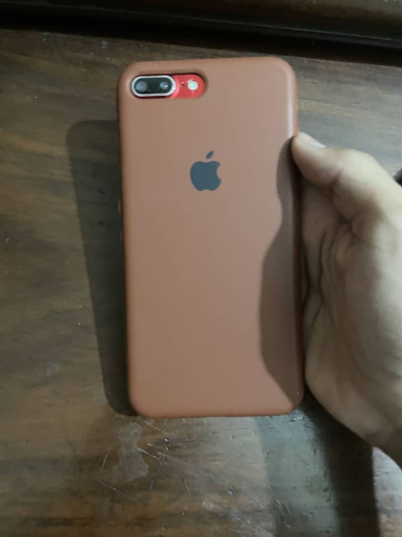 Apple iPhone 7 Plus 2