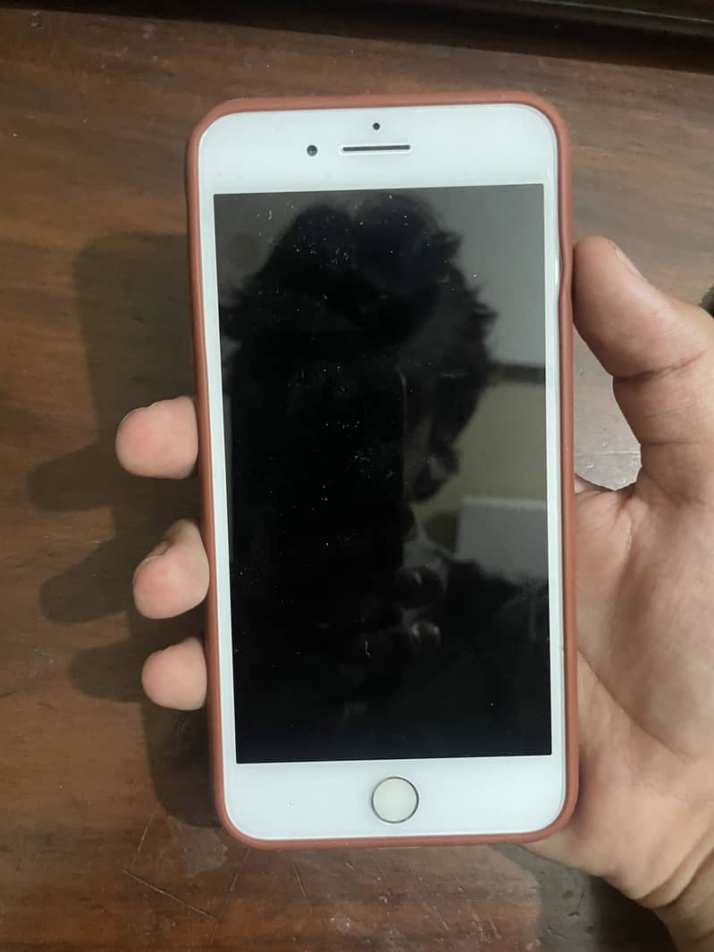 Apple iPhone 7 Plus 5
