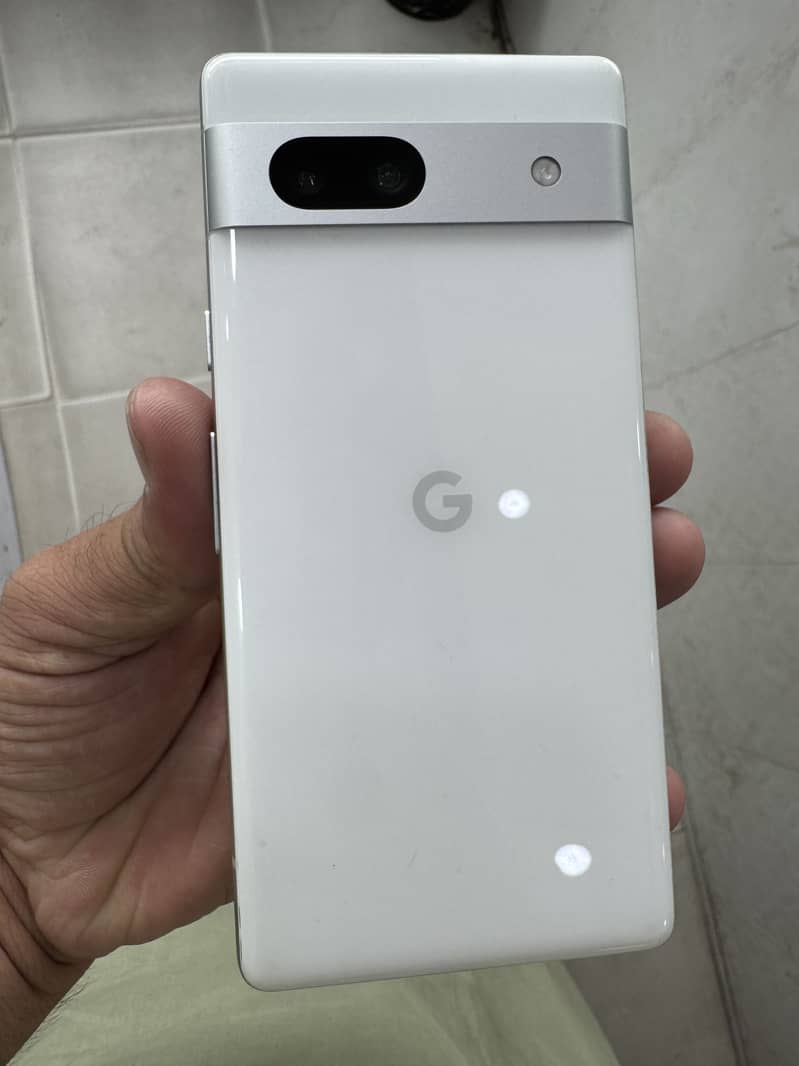 Google Pixel 7a 2