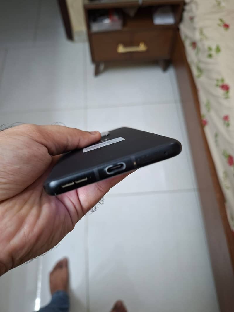 One Plus 10 Pro 1