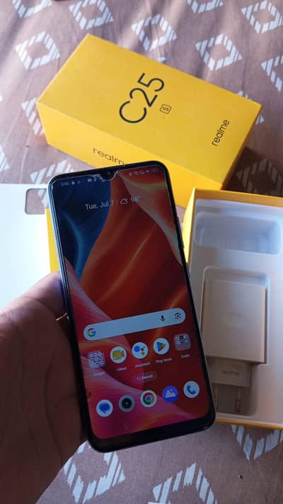 Realme C25s