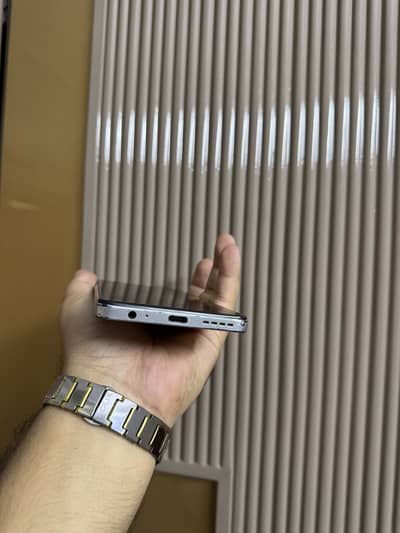 Infinix Hot 30