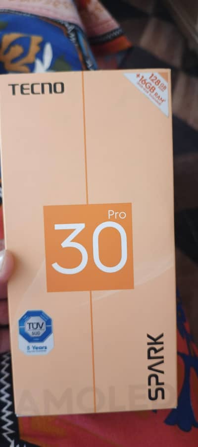 Tecno SPARK 30 Pro 12gb 128gb  like a new phone