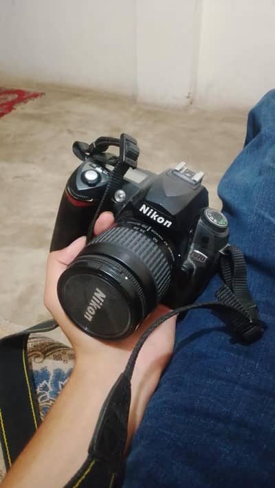 old camera battery dead with lense