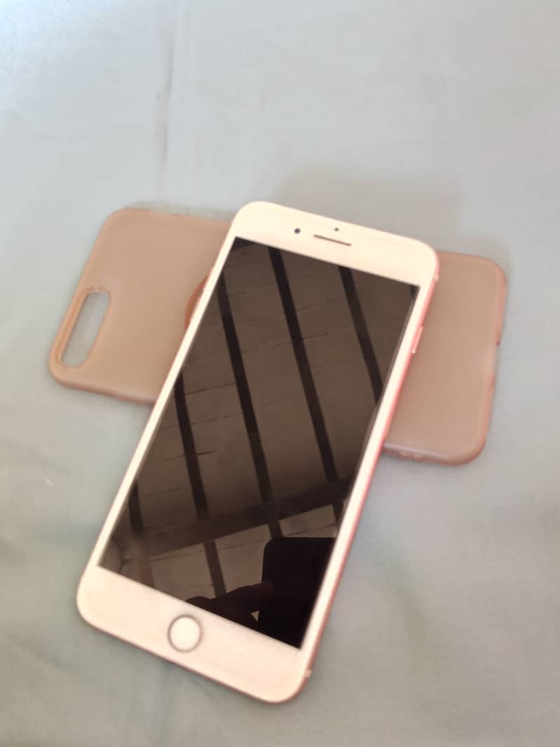 Apple iPhone 8 Plus 2