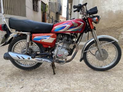 Unique 125