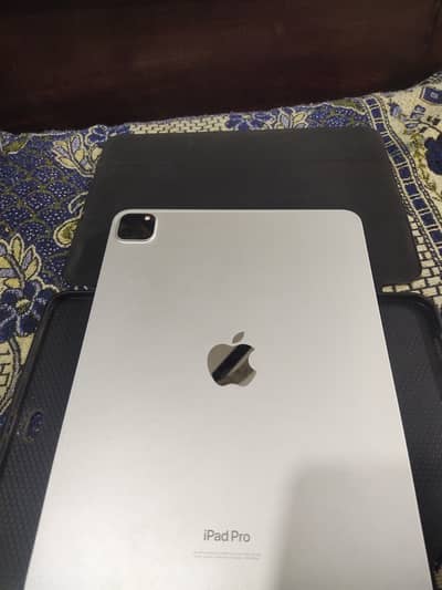 Apple pro ipad M2 256gb