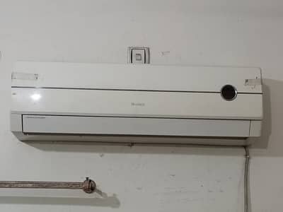 Gree split ac