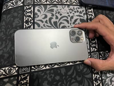 Apple iPhone 12 Pro