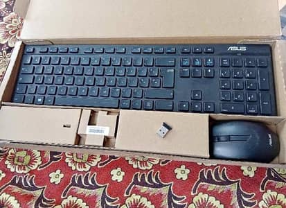Wairless keyboard and mous