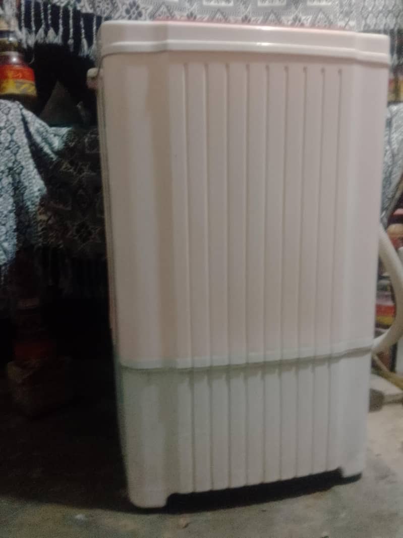 Automatic Washing Machine – Excellent Condition 3