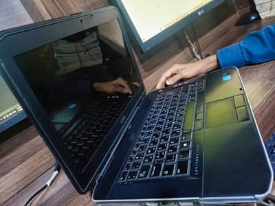 dell latitude E5430 for sale 4GB Ram 128Gb SSD  Whatsapp: 03281991212