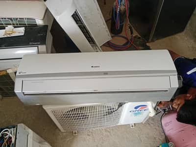 gree 1.5ton DC inverter av all ok and original