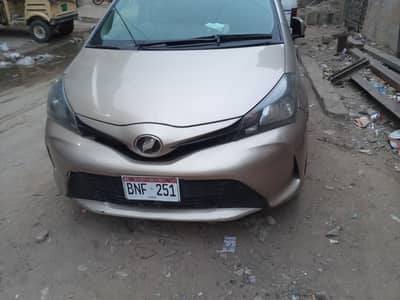 Toyota Vitz 2015