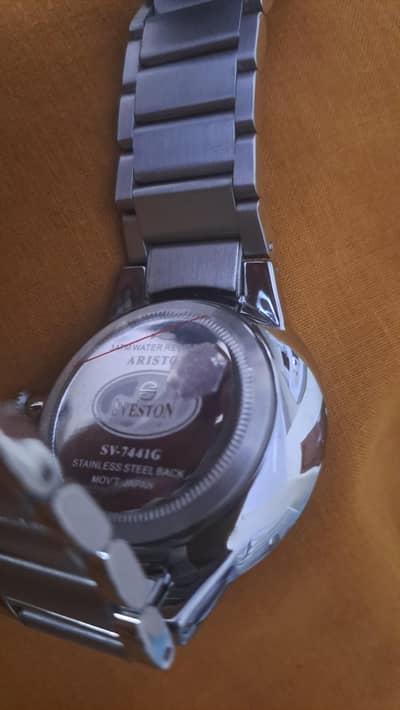 seveston brand watch