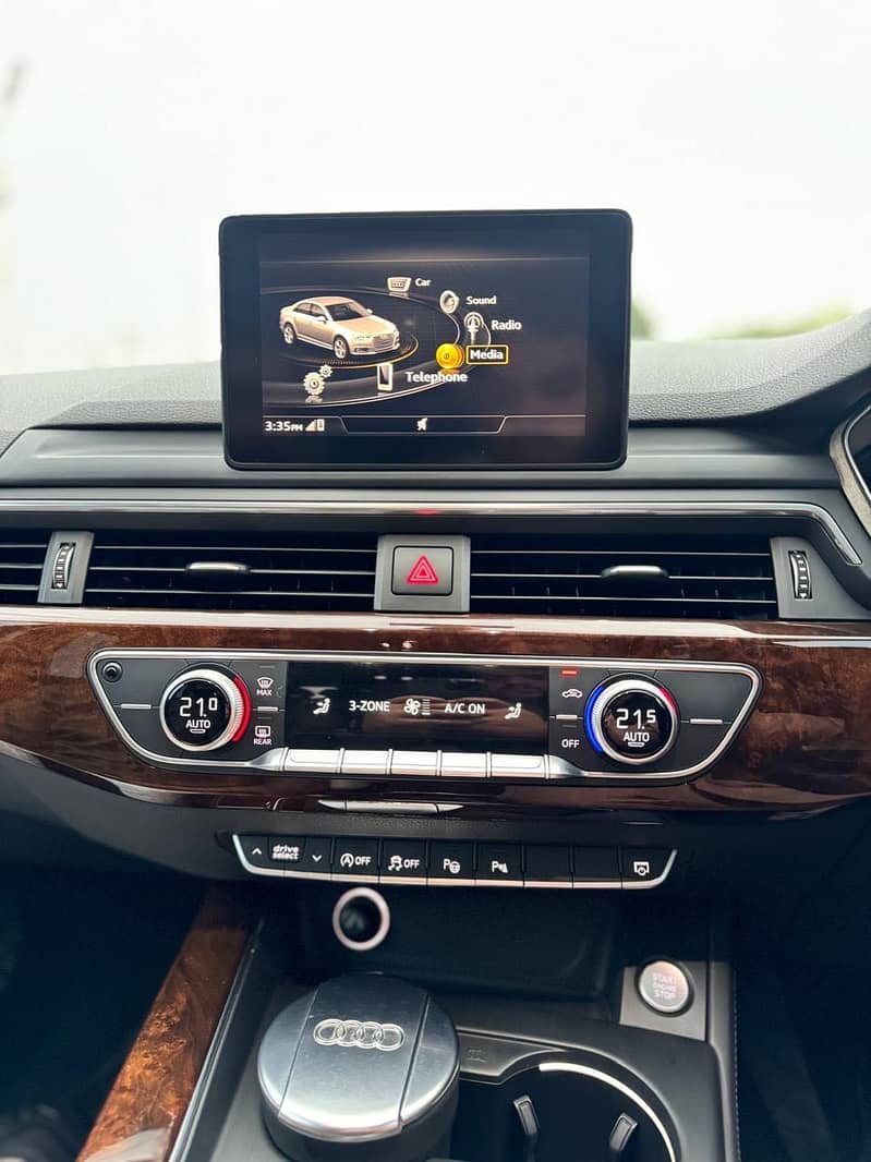 Audi A4 18