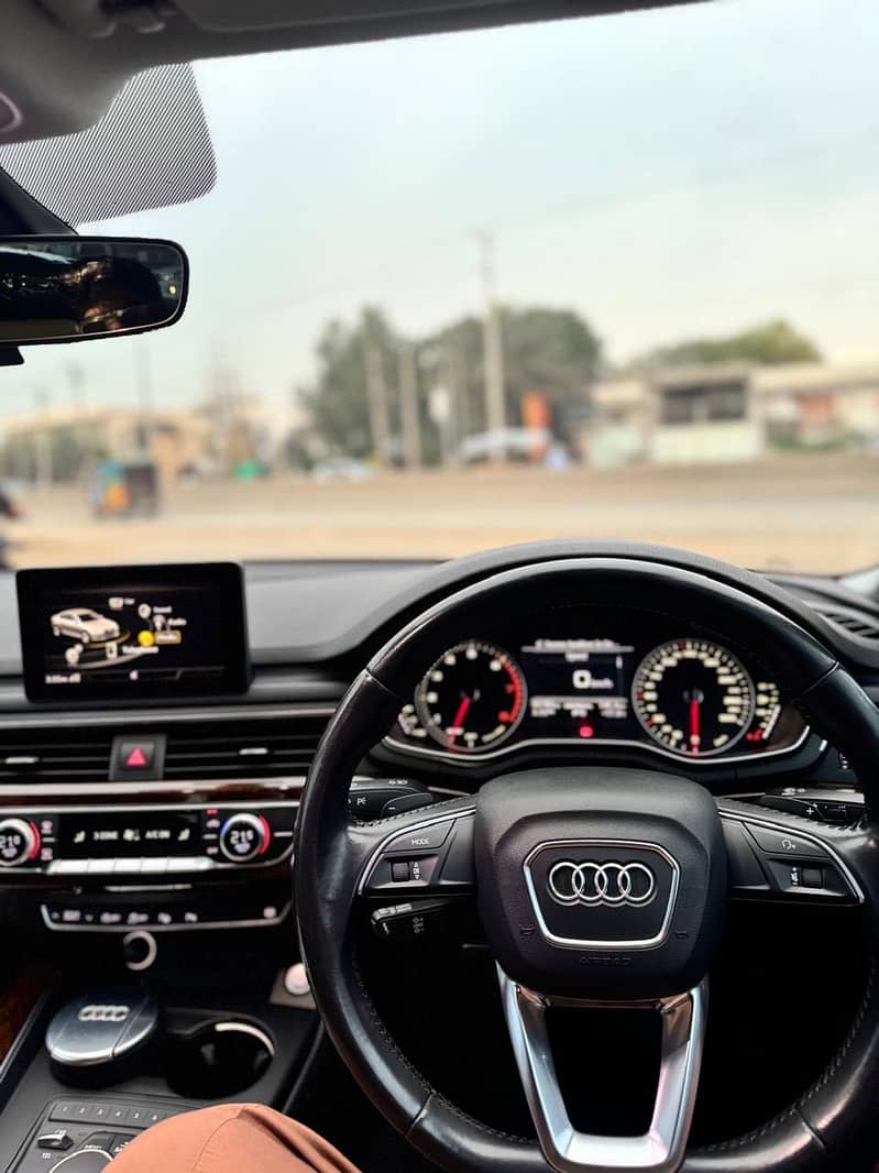 Audi A4 19