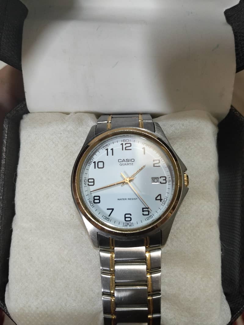 Casio watch 0