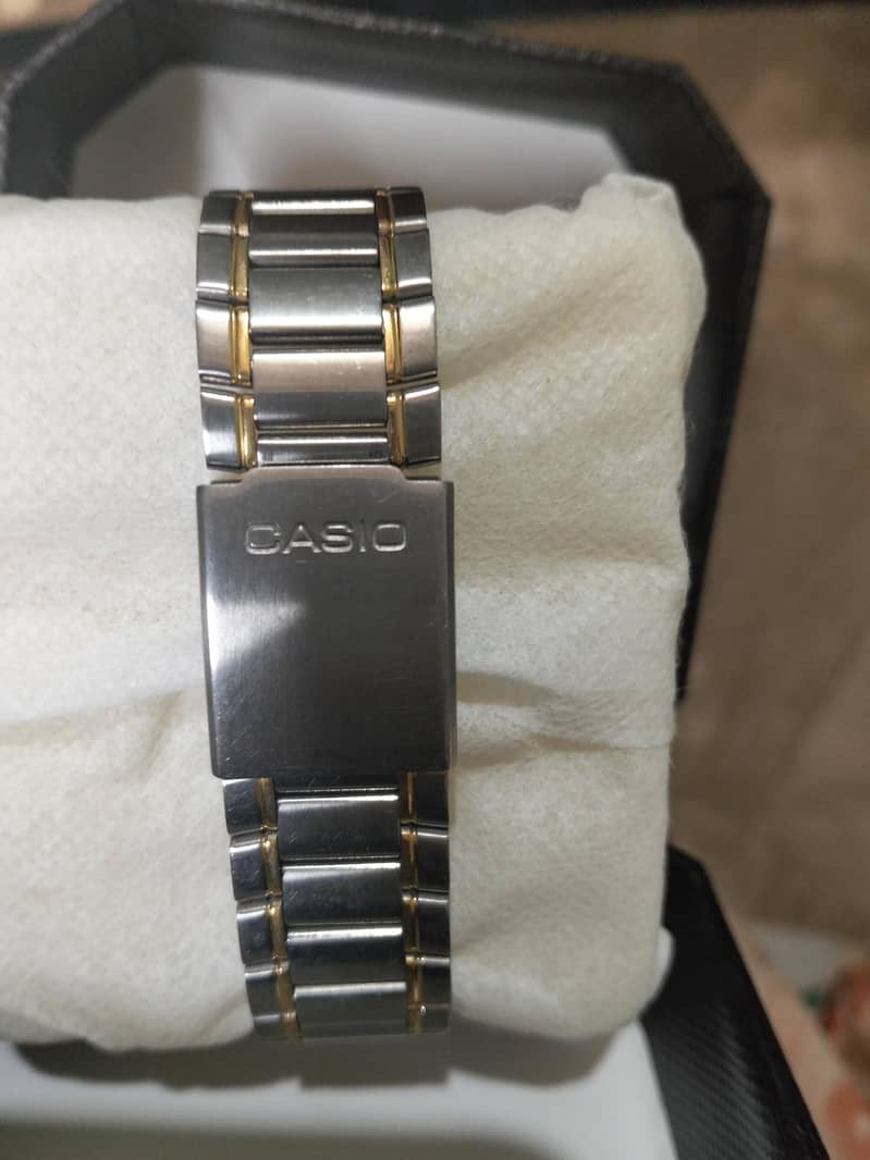 Casio watch 1