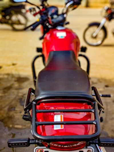 Suzuki GR-150 2025 | Red