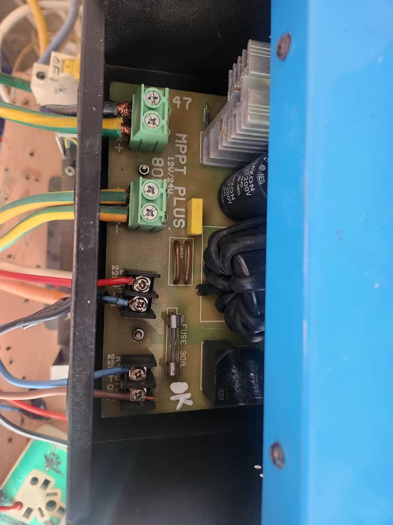 mppt charge controller 80 ampir 3