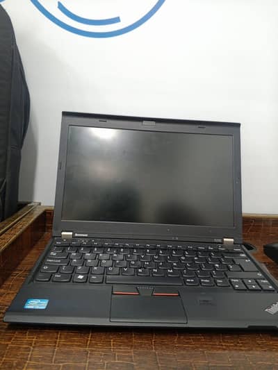 Lenovo Thinkpad-X230