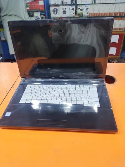 Fujitsu Lifebook A577