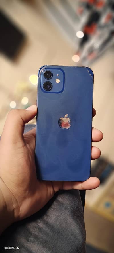 Apple iPhone 12