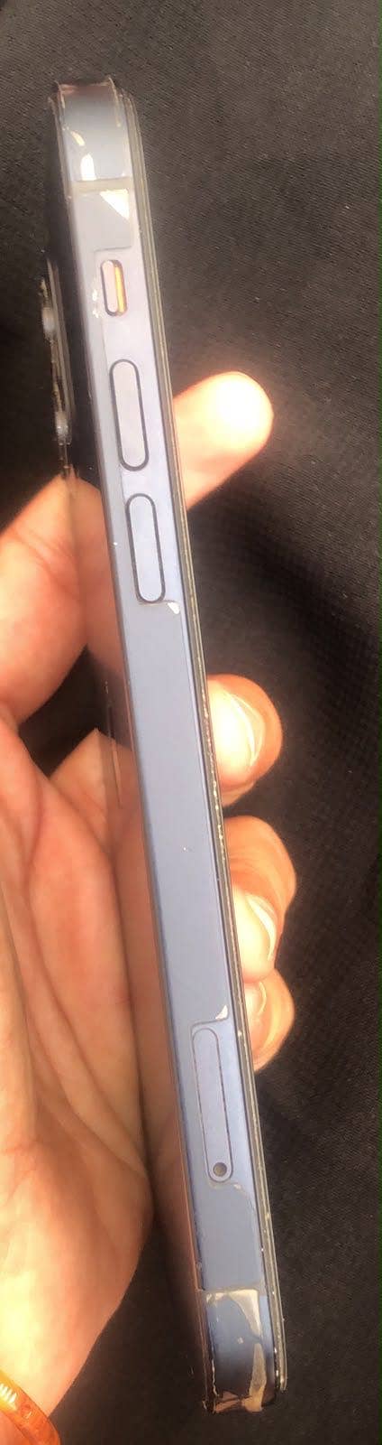 Apple iPhone 12 0
