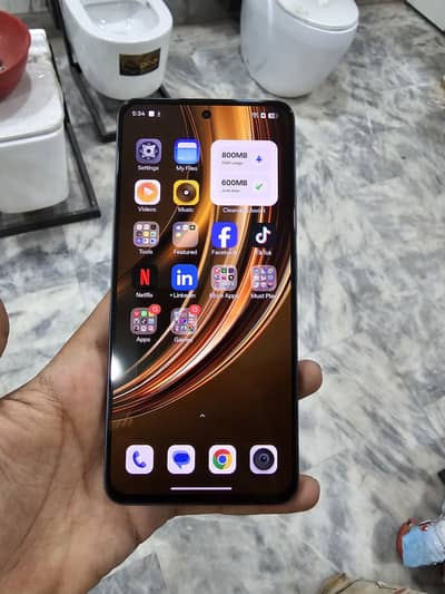Realme 13 Plus