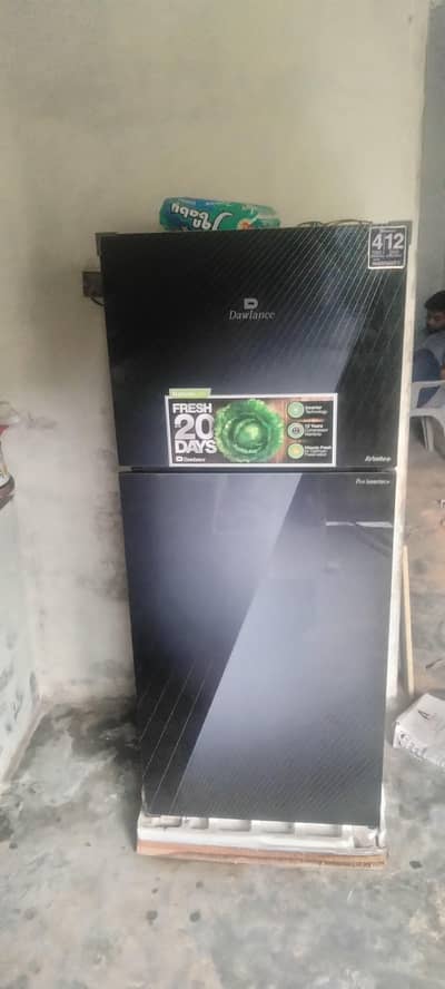 Dawlance midum size DC invalter pro