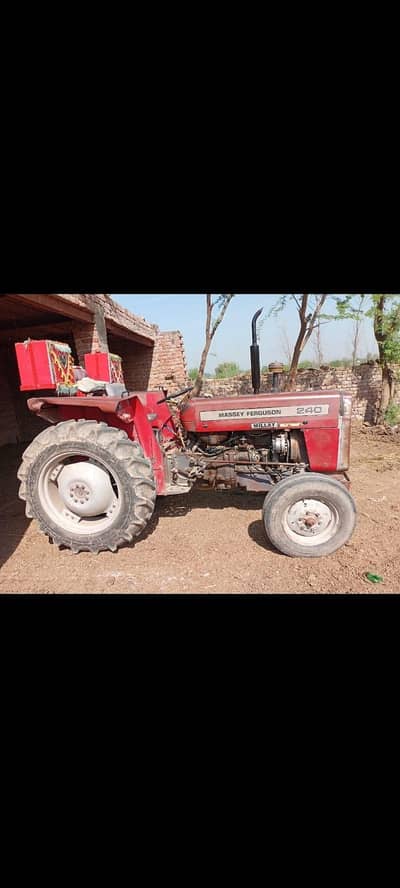 tractor 2005