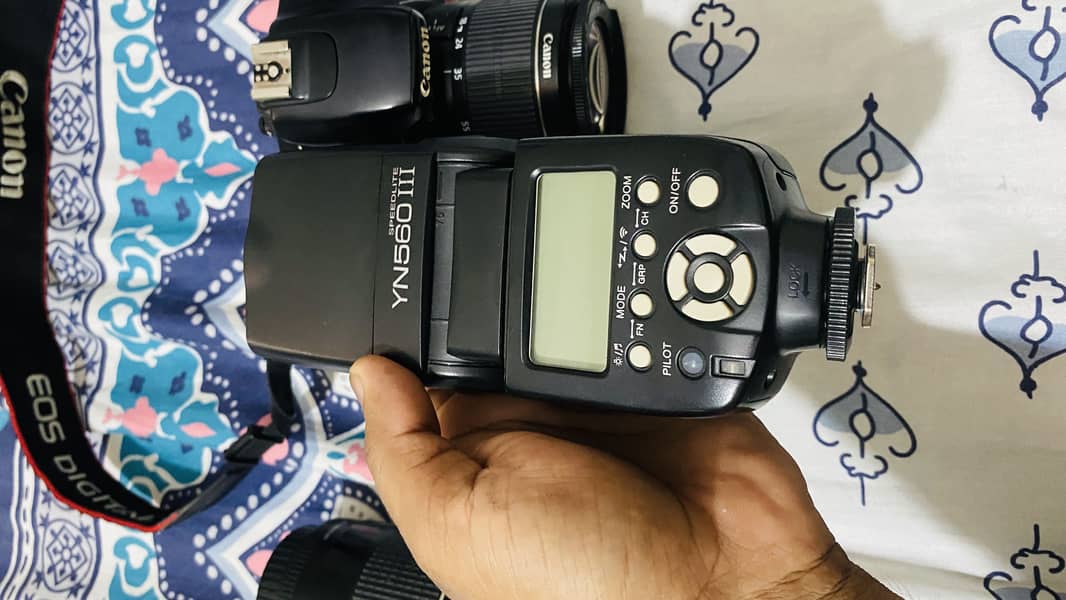 dslr camera 600D 1