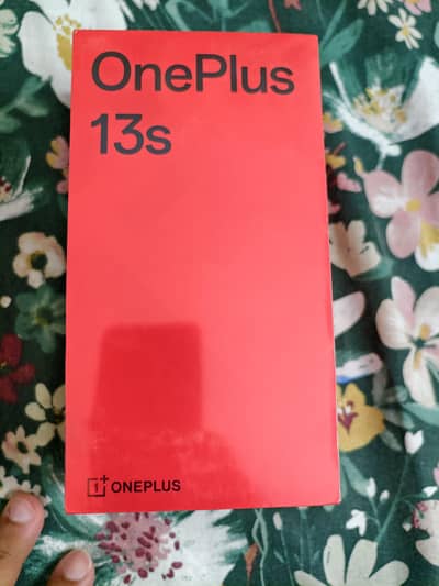 oneplus 13s 12/512GB Brand New Sealed Packed
