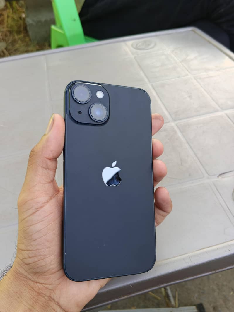 Apple iPhone 14 3