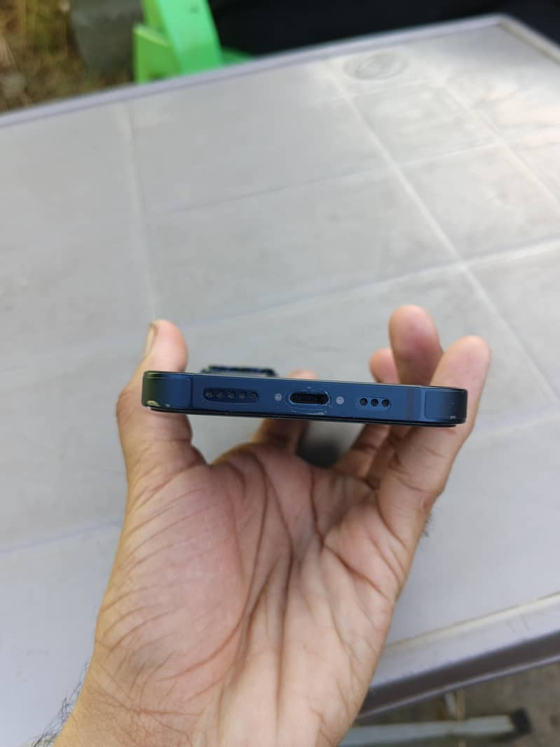 Apple iPhone 14 6