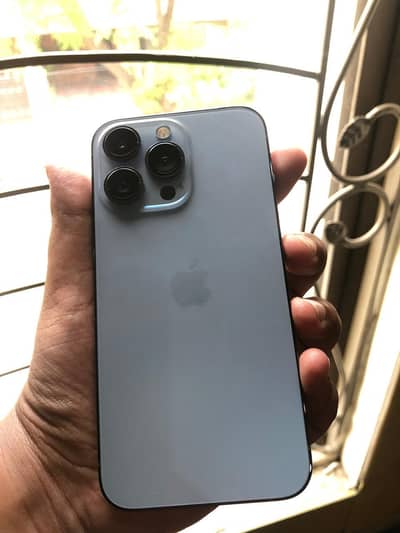 Apple iPhone 13 Pro