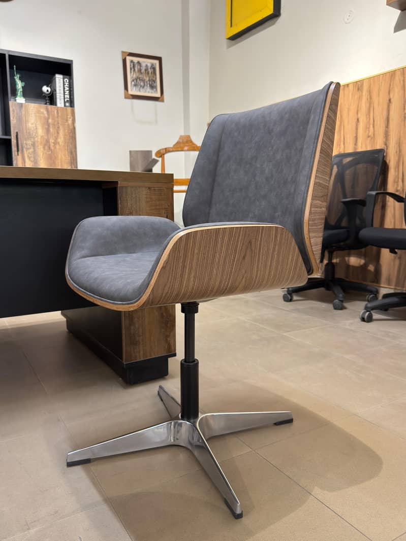 Visitor Chairs 5