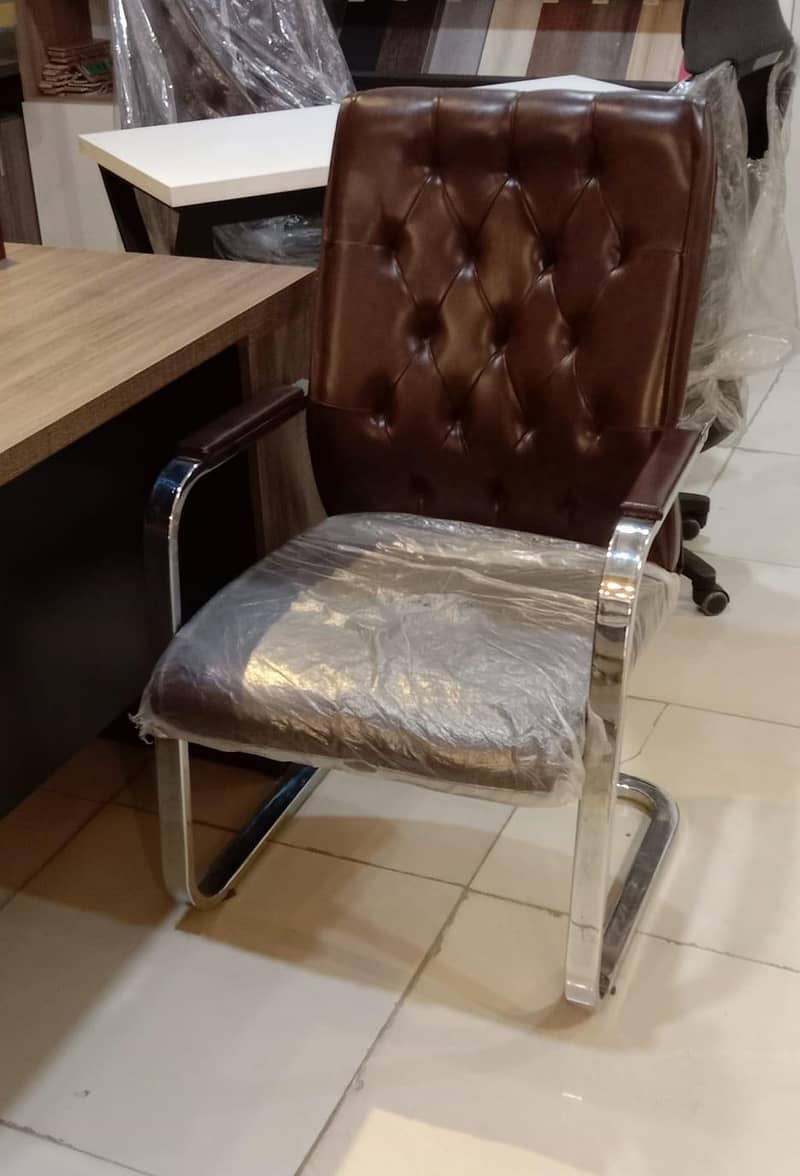 Visitor Chairs 14