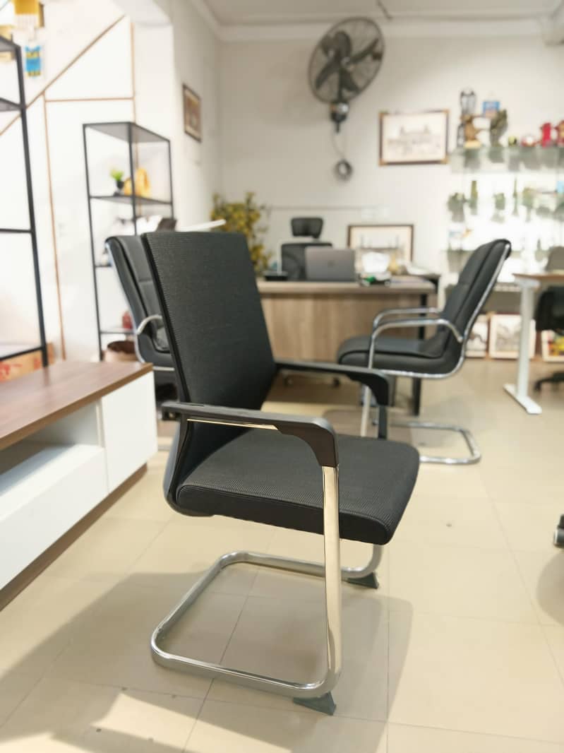 Visitor Chairs 16