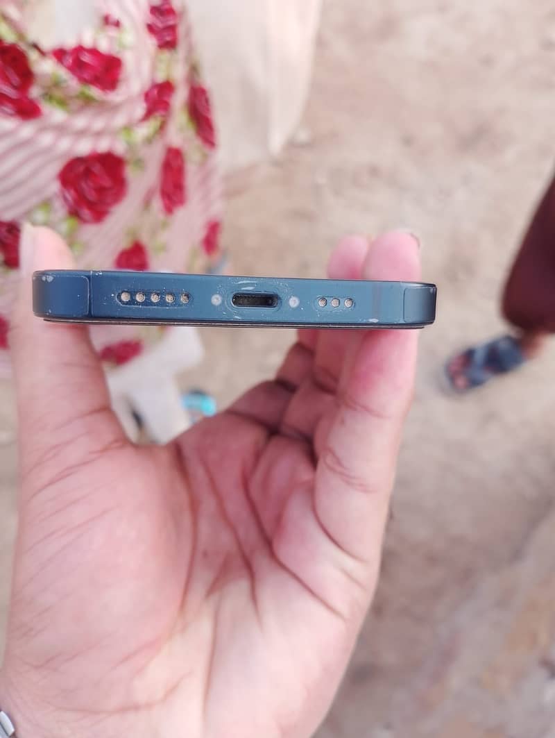 Ifone 13 1