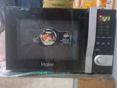 Microwave oven