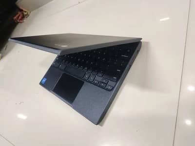 lenovo100e 4gb ram ddr4 Intel celeron 32 gb storage