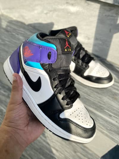 Nike Airjordan 1 highs tropical twist