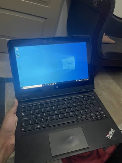 Lenovo touch screen laptop 4Gb/320gb HDD