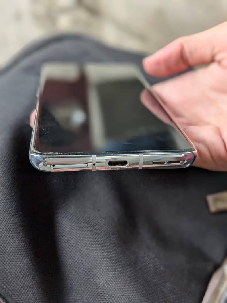 One Plus 9 Pro 3