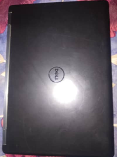 Dell latitude i5 5 gen - 5300 u cpu