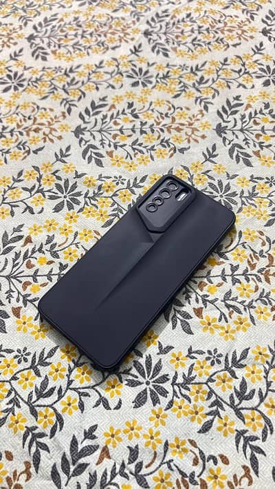 OPPO Reno 3 all ok 8+5 128gb